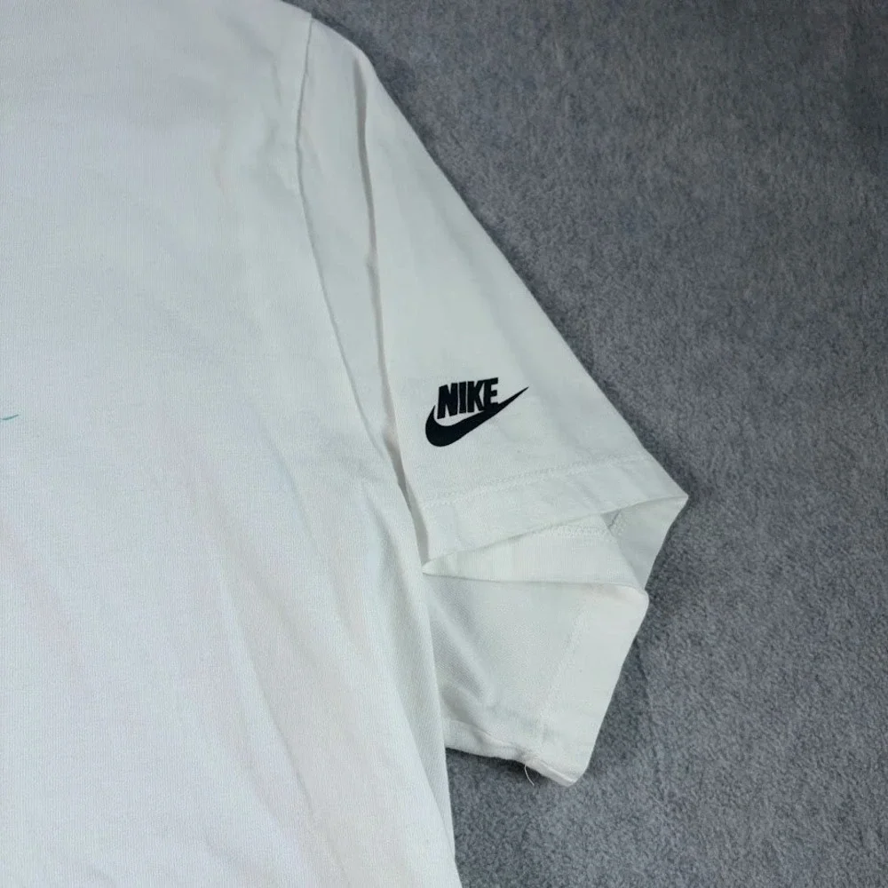 Nike Graphic Tee Mens 2XL White Rainbow Gradient Swoosh Logo Short Sleeve Shirt